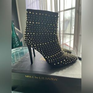 Black and Gold rhinestones heel boot